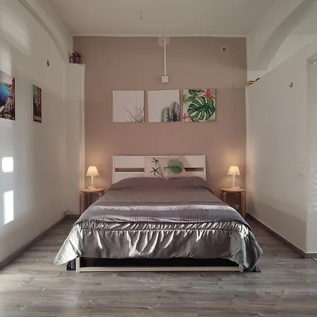 Controvento Apartment *